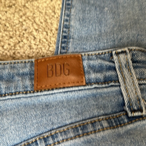 BDG Kick Flare High-Rise Cropped Denim 29 - Picture 6 of 6